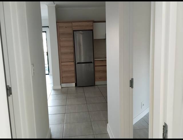 3 BEDROOM APARTMENT TO LET IN WATERFALL